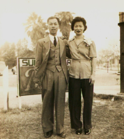 Tang Hon Cheung and his wife Soo Hoo Shee in Phoenix, Arizona, 1942